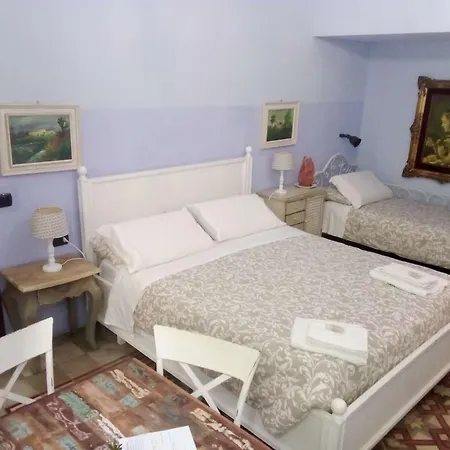 Sofia Family 4* Carloforte (Isola di San Pietro)