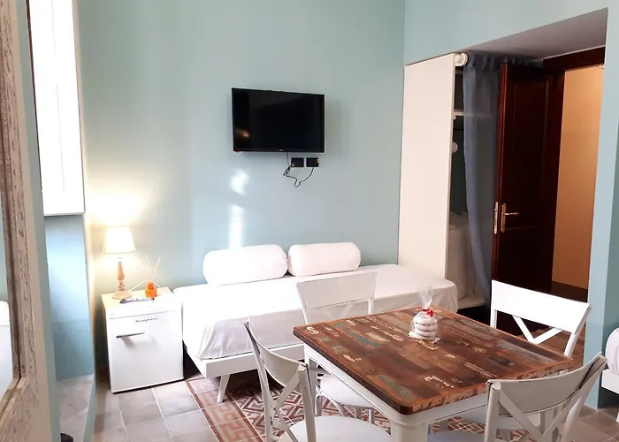 Sofia Family 4* Carloforte (Isola di San Pietro)